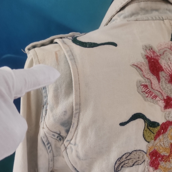 BLANK NYC | Foral Embroidered / Studded Women's Jacket - Picture 7 of 16